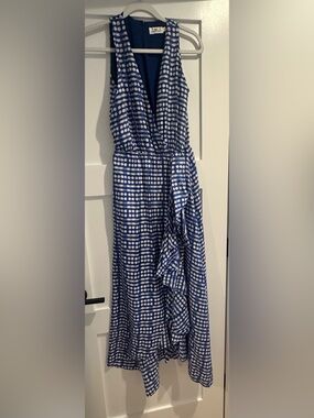 Vineyard Vines Blue and White Maxi Dress